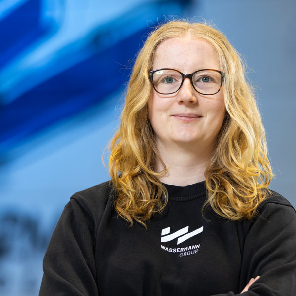 Ansprechpartnerin für Personal und Ausbildung – Lisa Herget, Ausbildungsbeauftragte bei Wassermann Technologie